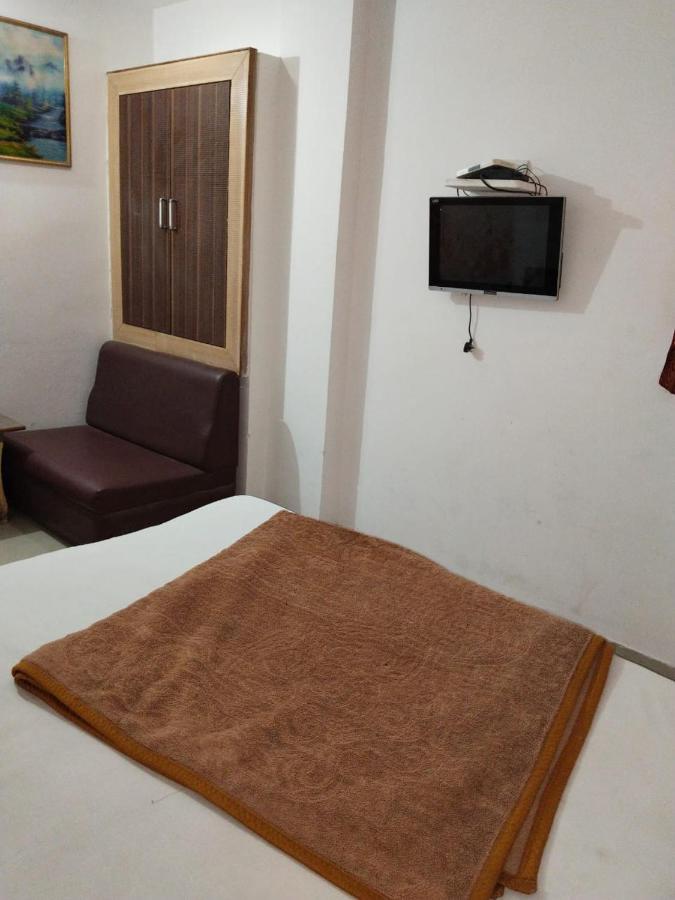 Hotel Aashiyana & Restaurant, Chittorgarh Exterior photo