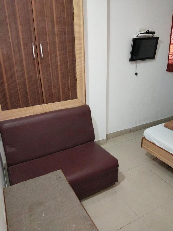 Hotel Aashiyana & Restaurant, Chittorgarh Exterior photo