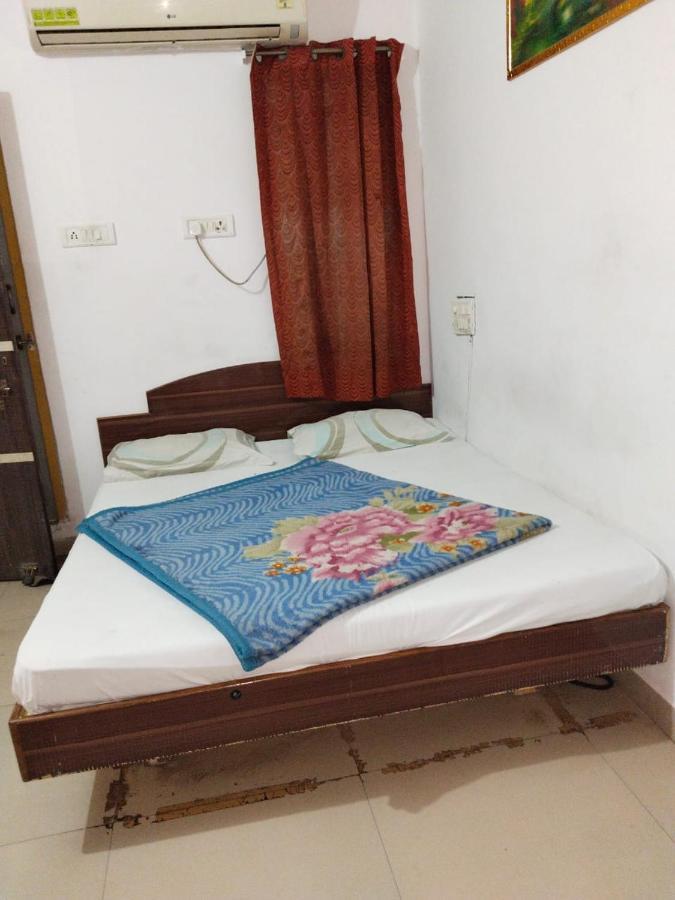 Hotel Aashiyana & Restaurant, Chittorgarh Exterior photo